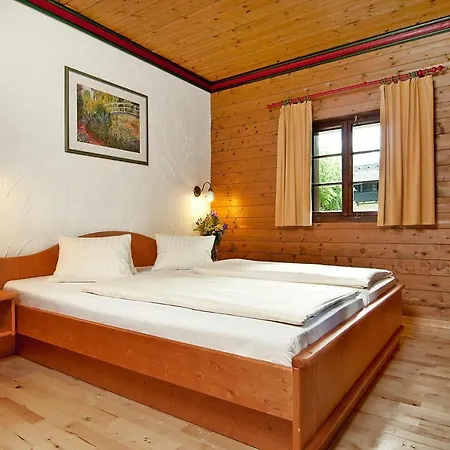 Holiday Village Naturel Hoteldorf Schonleitn Latschach Ob Dem Faaker See Okt02506 Cya Apartamento